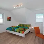 Neu! Ferienhaeuser -
