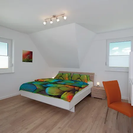 Neu! Ferienhaeuser - *